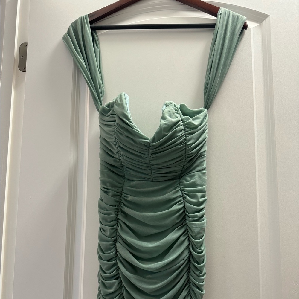 Ruched bodycon dress